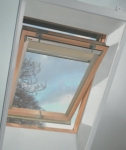 zanzariera finestra da tetto a bilico